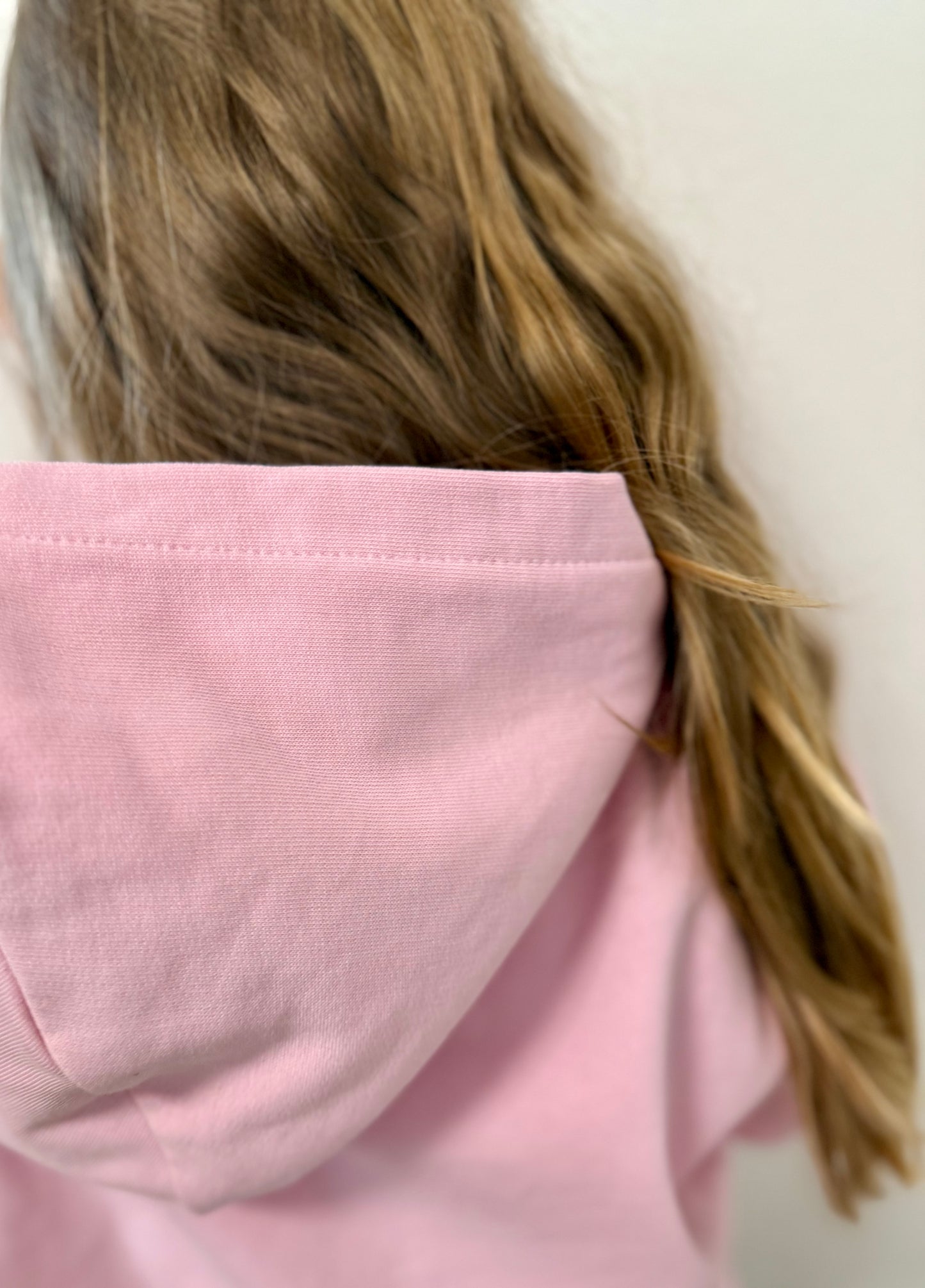 Kids Hoodie „Flower Café Zaunkönig“ Pink