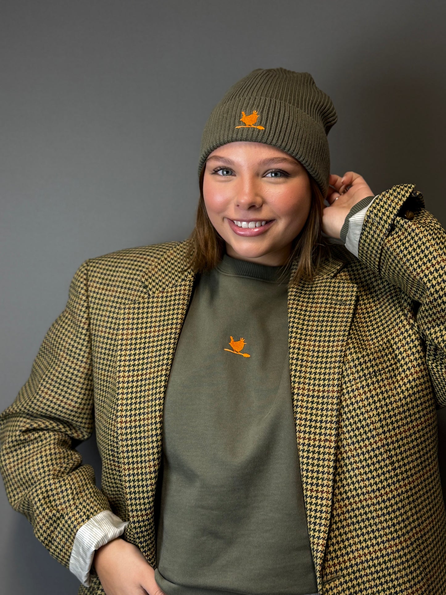 Oversize Sweatshirt "Orange Zaunkönig" - Stick